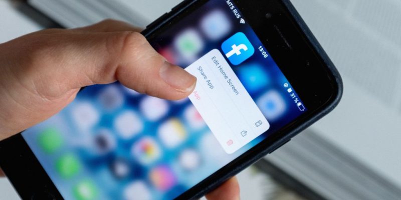 cacher une conversation Messenger
